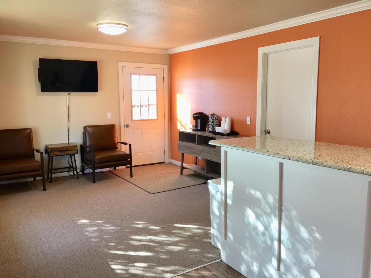 Downtown Motel Woodward ภายนอก รูปภาพ
